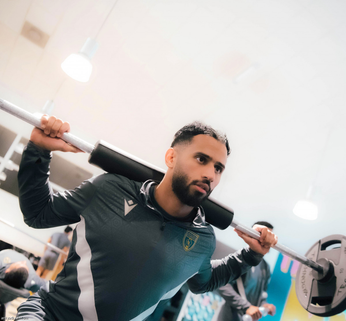 التعاون يستعد بالحديد