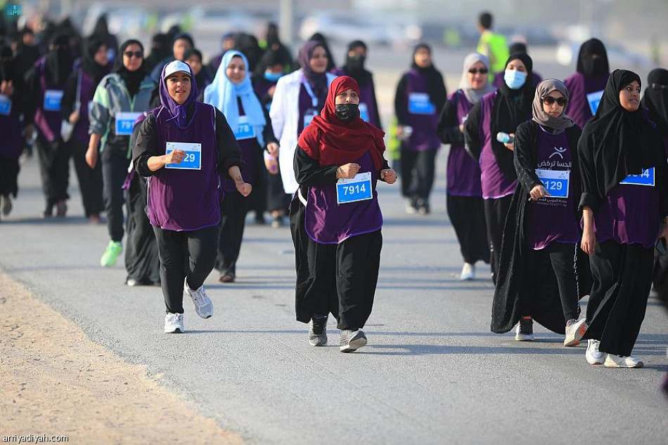 محافظ الأحساء يتقدم متسابقي «الحسا تركض».. ويتوج الفائزين