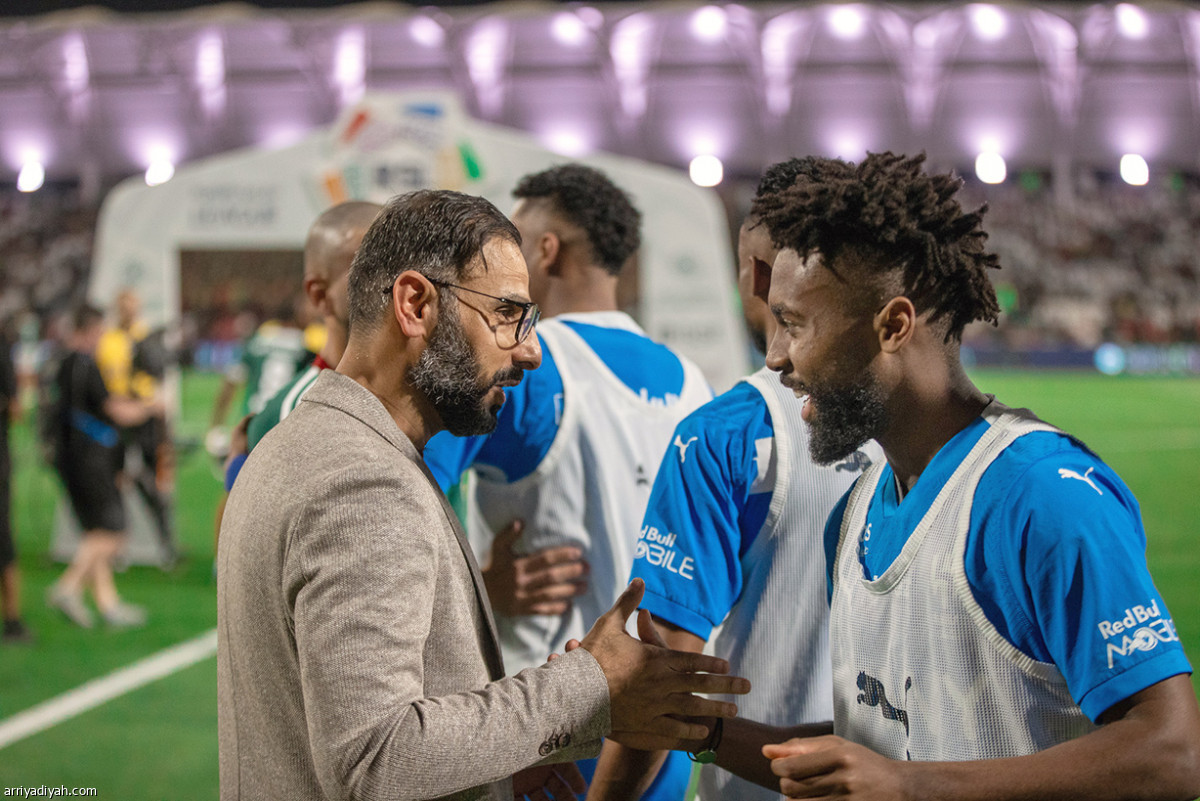 علاقات قديمة