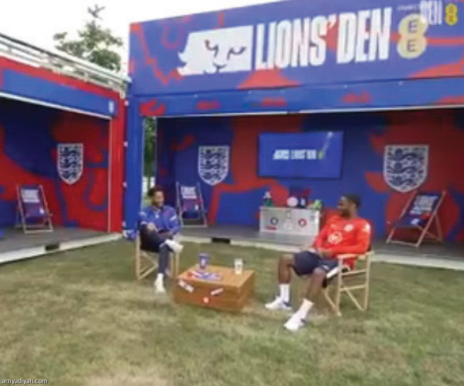 تويتر منتخبات أوروبا.. 
الطليان يتحدثون العربية