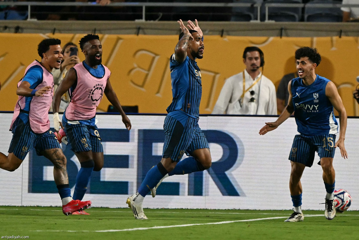 هجوم هلالي فعّال