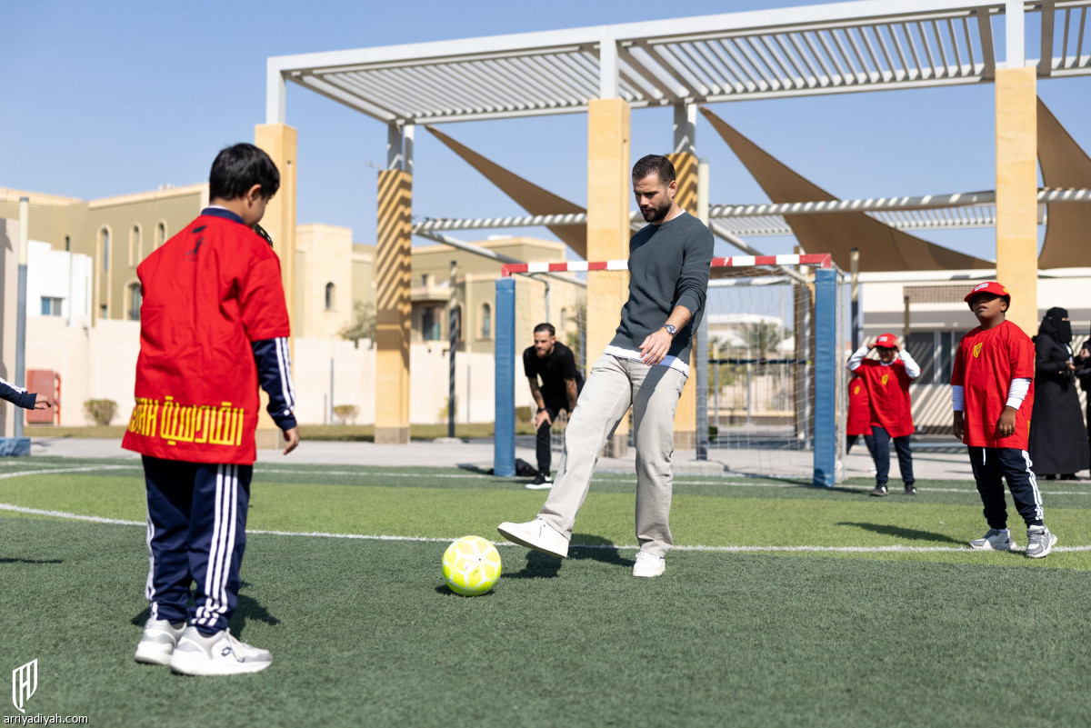 القدساويون مع أطفال «هبة»