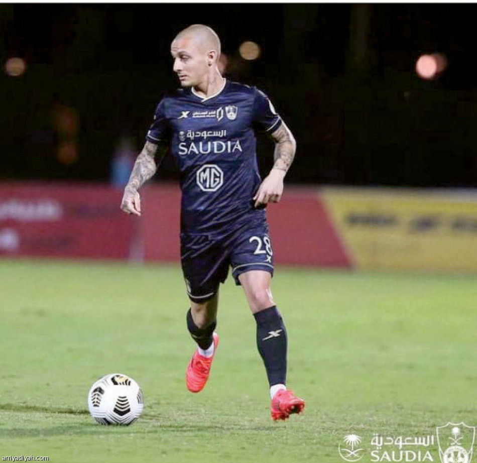 أجانب الكلاسيكو.. 
السومة يبتعد عن جوميز وكاريلو