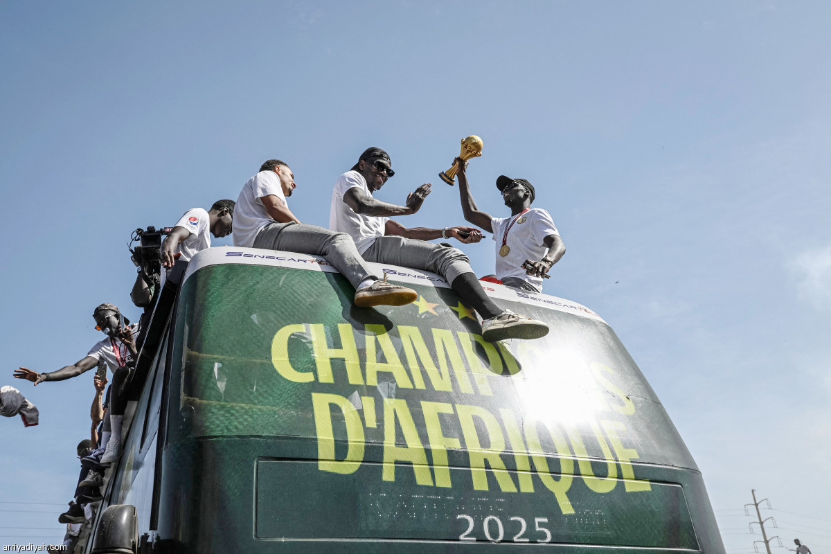 السنغاليون يحتفلون