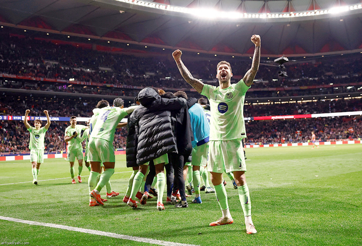 برشلونة يقلبها