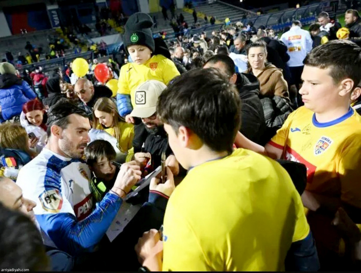 نجوم «روشن».. يتوافدون