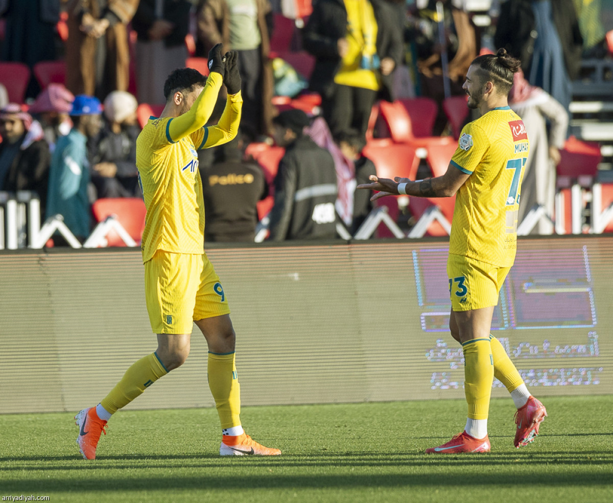 السومة يحتفل