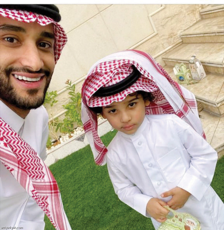 إنستجرام
وجهة النجوم في العيد