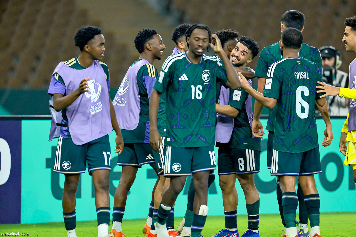 صقور 23.. انتصار أول