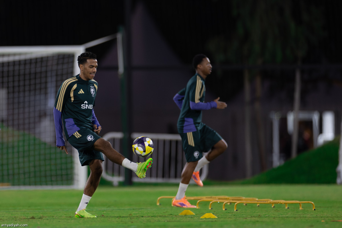 الأخضر يستعد