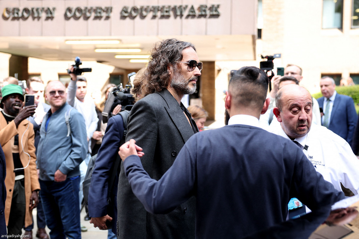 براند يتمسك بالبراءة