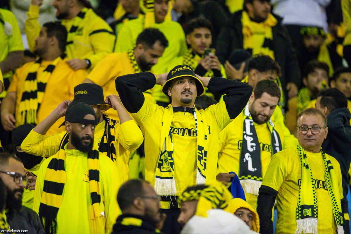 قطار الاتحاد يتوقف